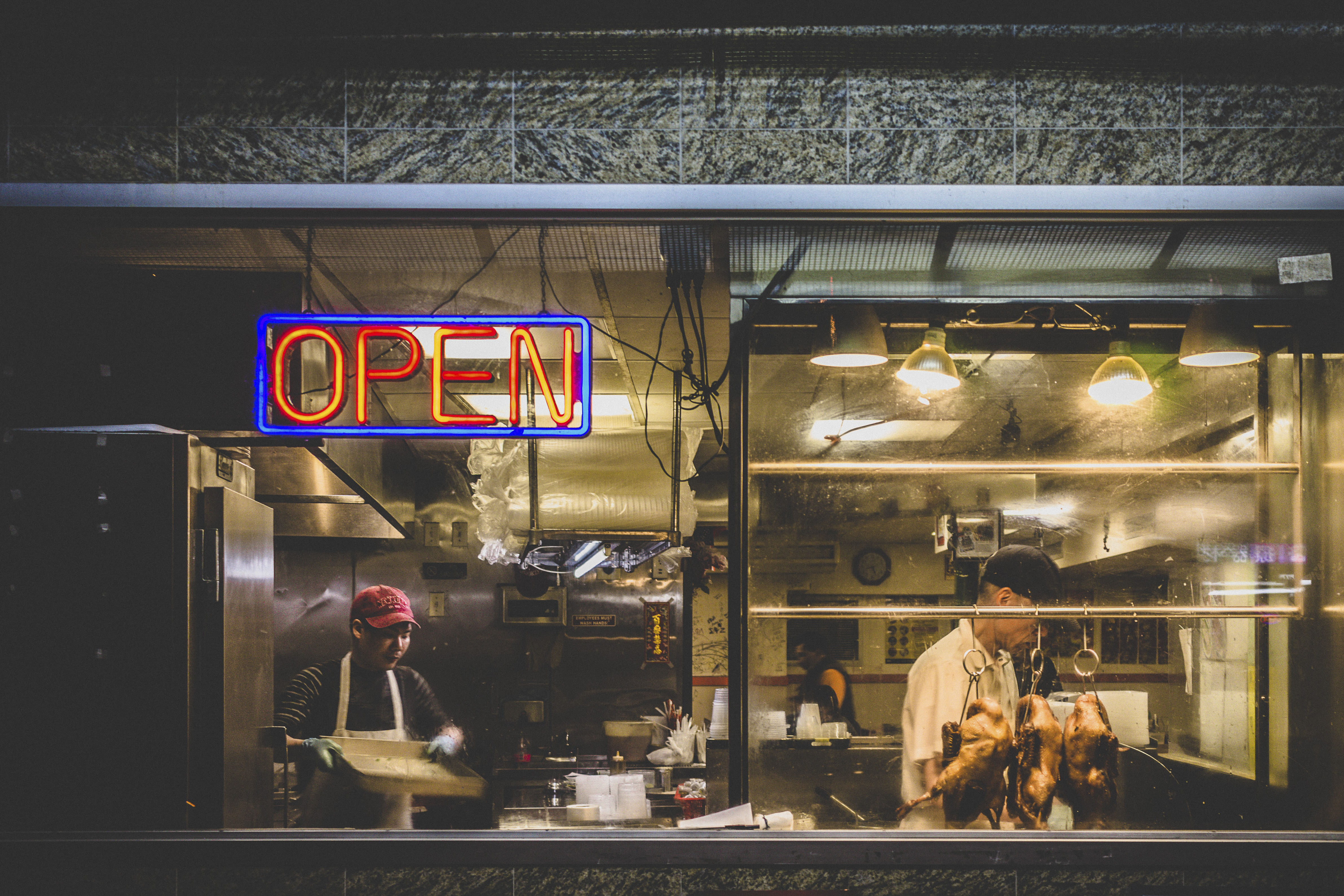 New York pizza place that could use a local payroll company